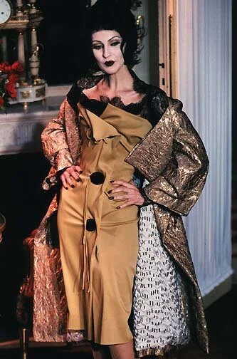 Vivienne Westwood F/W 1998 velvet corset dress — JAMES VELORIA